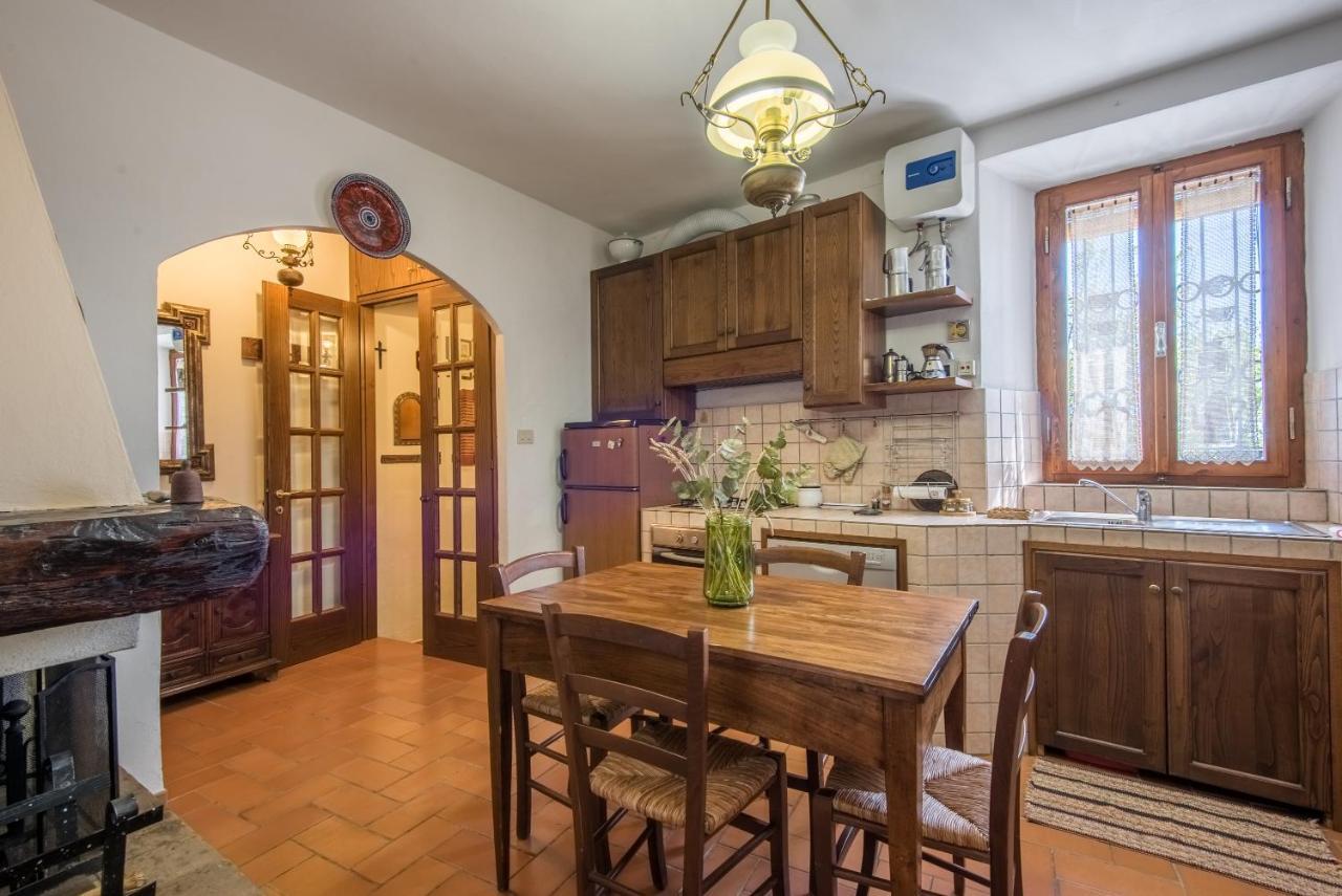 Casa Francesca Lägenhet Montalcino Exteriör bild
