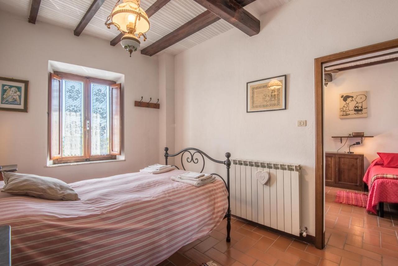 Casa Francesca Lägenhet Montalcino Exteriör bild